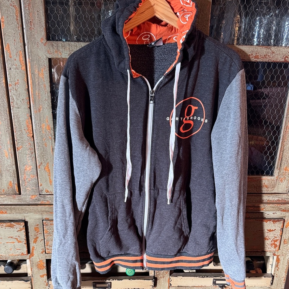 Garth Brooks Men's Black and Gray Zip-Up Sweater